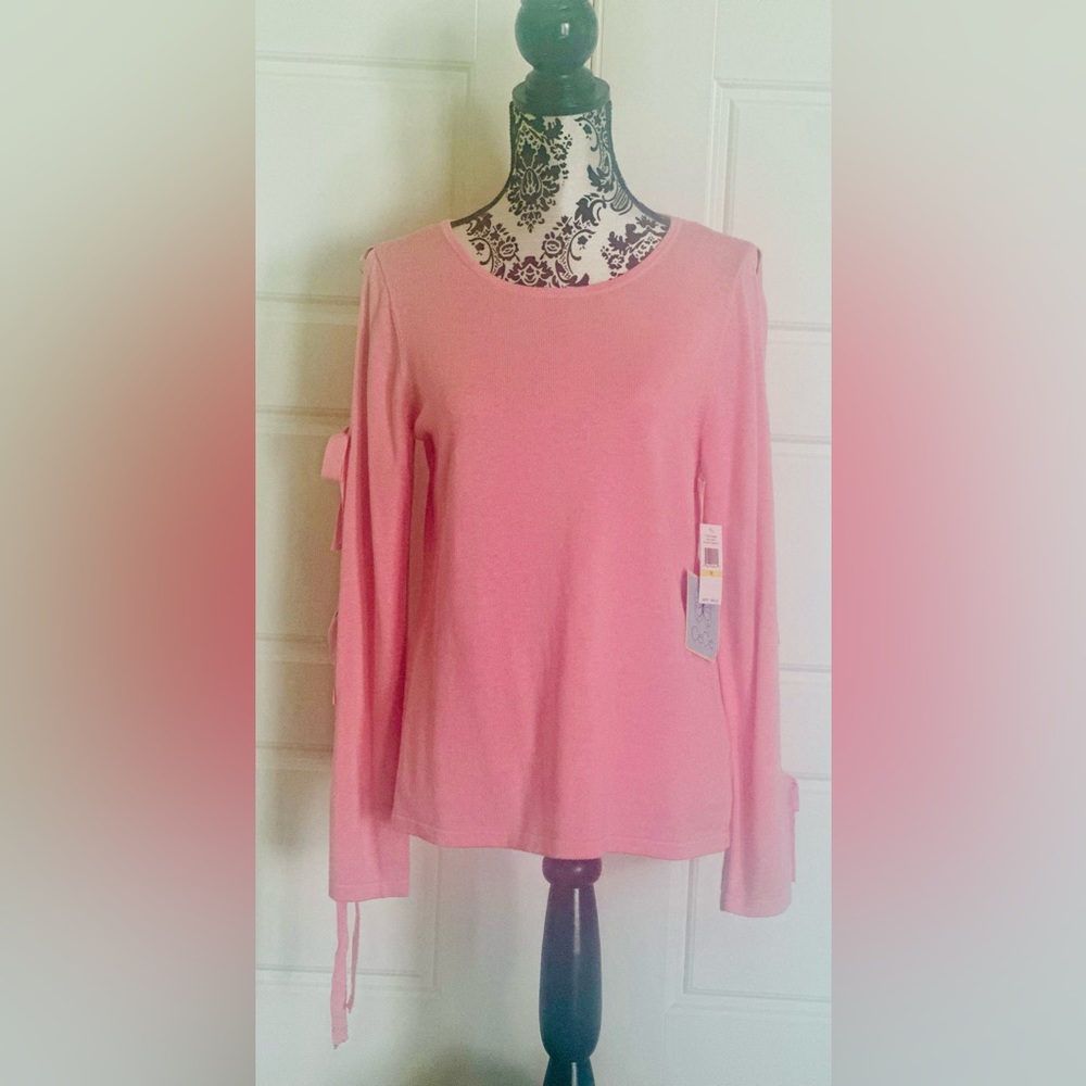 Women’s sweater